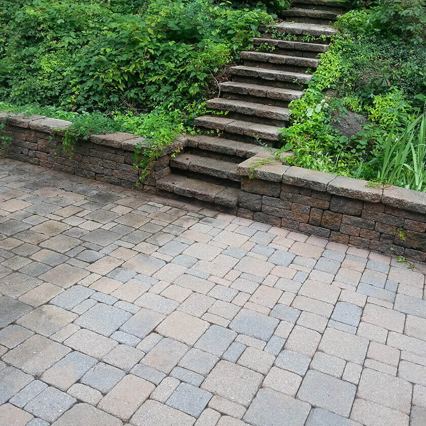 Residential pressure washing services